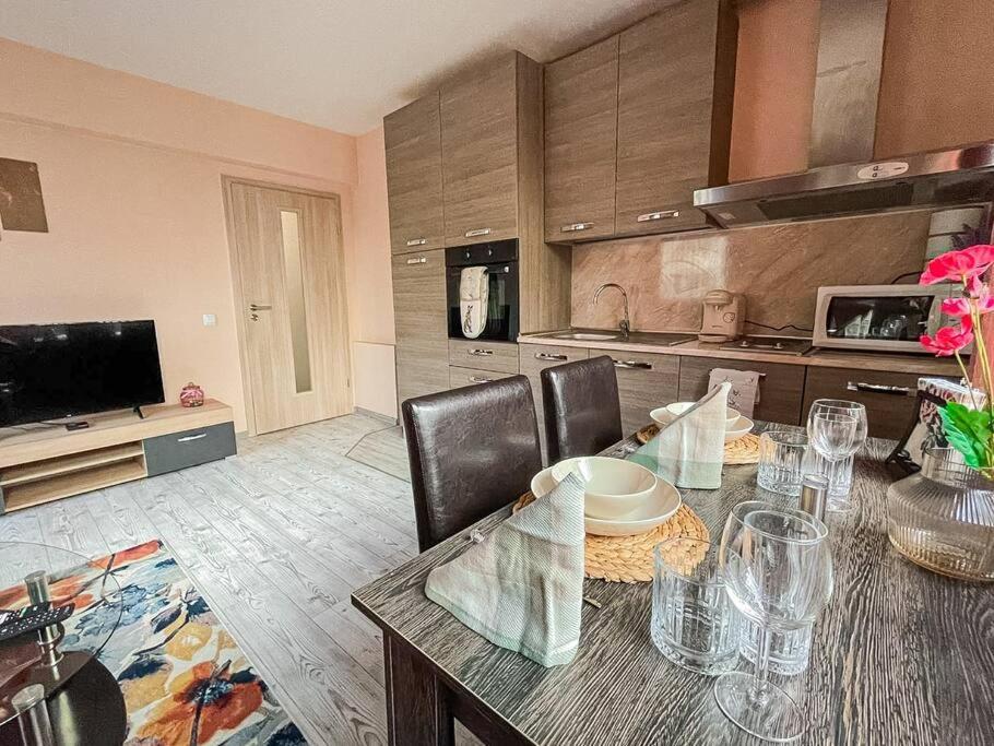 Modern & Bright 1Bd Apartment Near Main Square Plovdiv Esterno foto