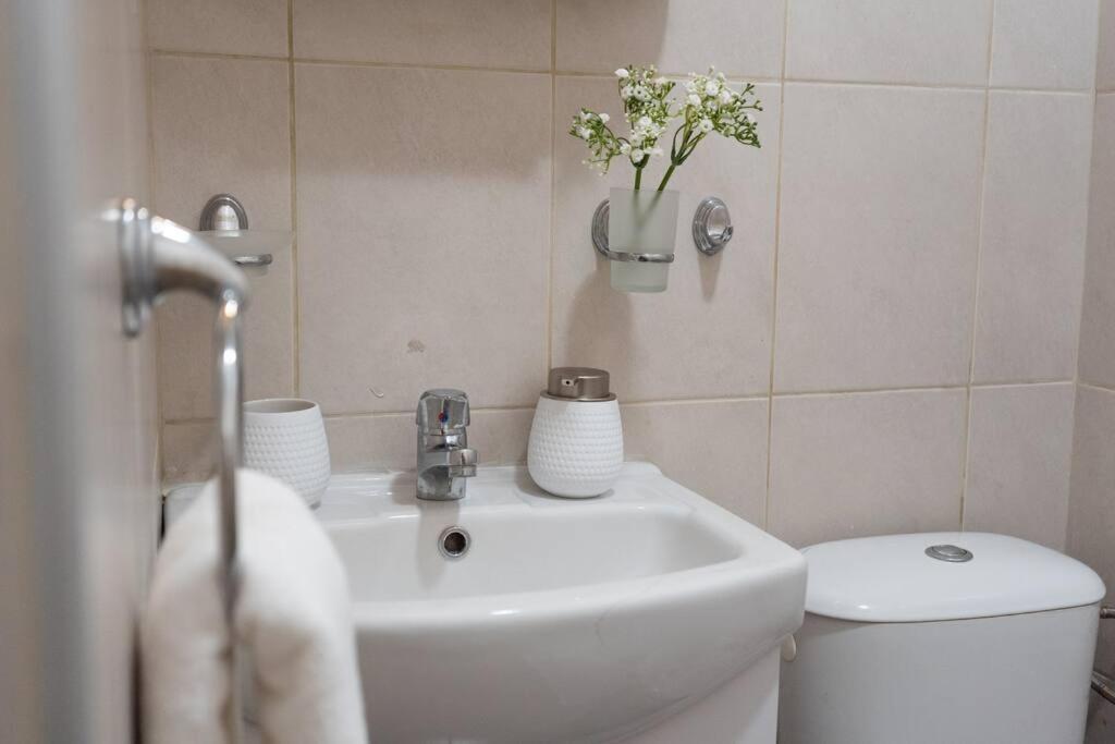 Modern & Bright 1Bd Apartment Near Main Square Plovdiv Esterno foto